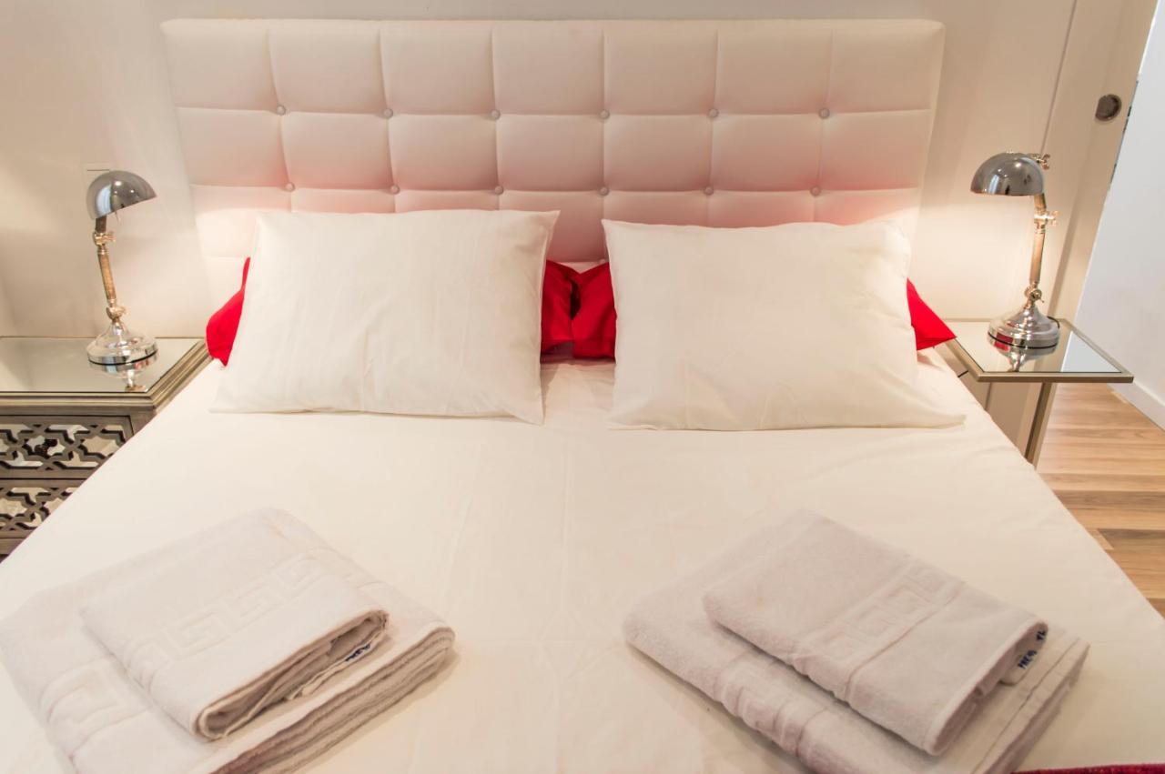 For You Rentals New Design Apartment Temporal Puerta Del Sol Pre10C Madrid Exterior foto