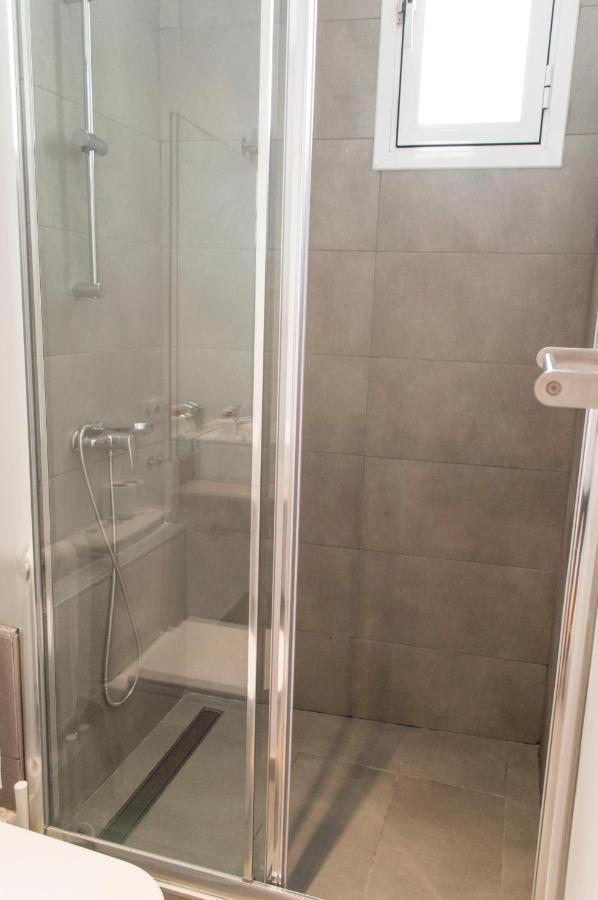 For You Rentals New Design Apartment Temporal Puerta Del Sol Pre10C Madrid Exterior foto
