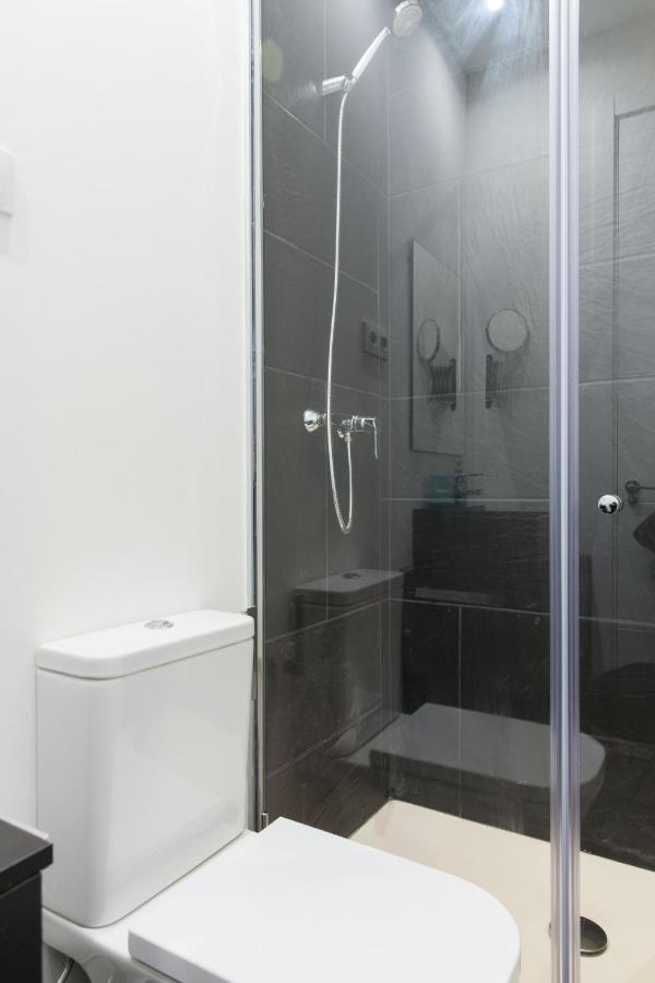 For You Rentals New Design Apartment Temporal Puerta Del Sol Pre10C Madrid Exterior foto