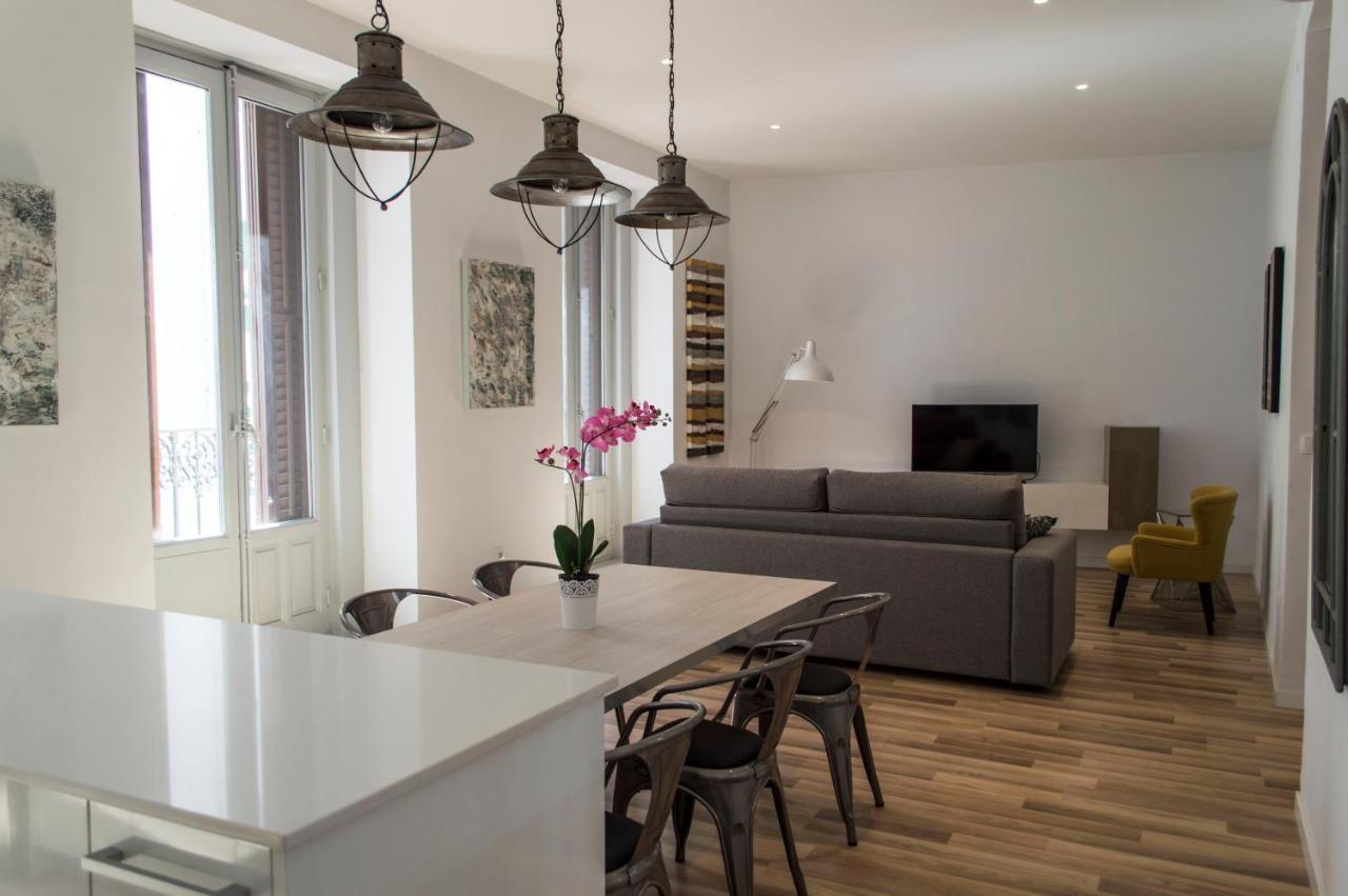 For You Rentals New Design Apartment Temporal Puerta Del Sol Pre10C Madrid Exterior foto