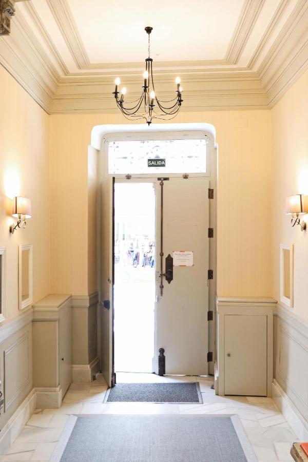 For You Rentals New Design Apartment Temporal Puerta Del Sol Pre10C Madrid Exterior foto